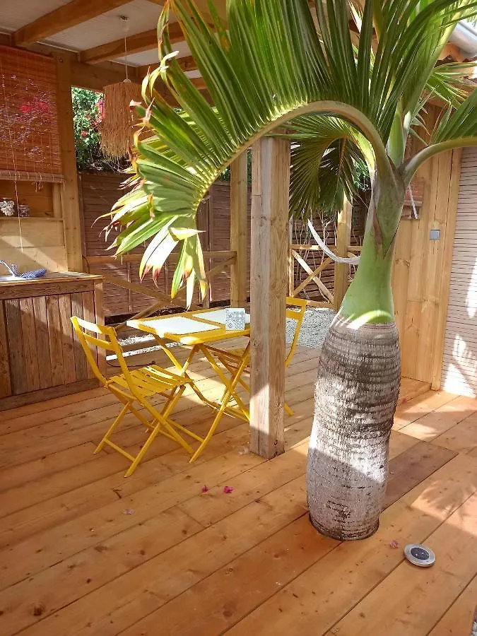 Residence Bois Flotte Sainte-Anne  0*, Sainte-Anne (Grande-Terre)